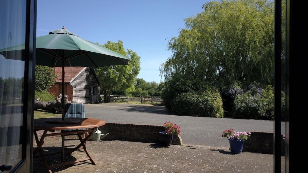 Paddock Barn ~ Short & Long Term Stay, Pets Welcome ~ Woodbridge, Framlingham Ar Cretingham Екстериор снимка